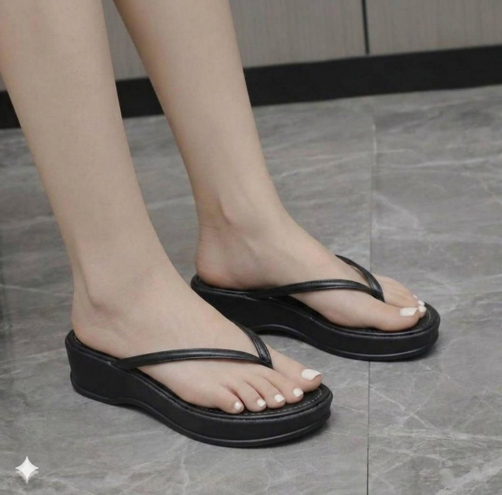 Elegant Comfort V-Strap Women’s Flats – Lightweight, Stylish & Everyday Comfort 1