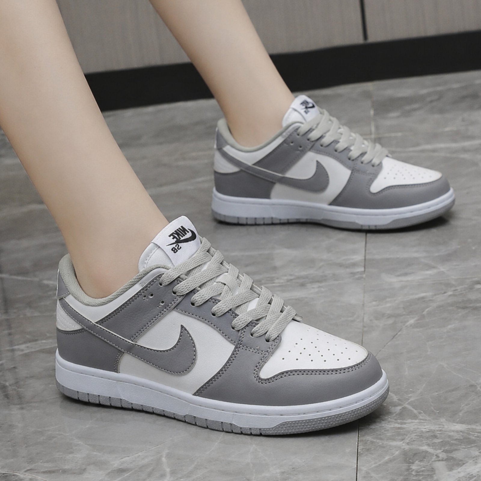 Premium Luxurious Women’s Sneakers – Breathable Running Shoes with Classic Style & All-Day Comfort 1
