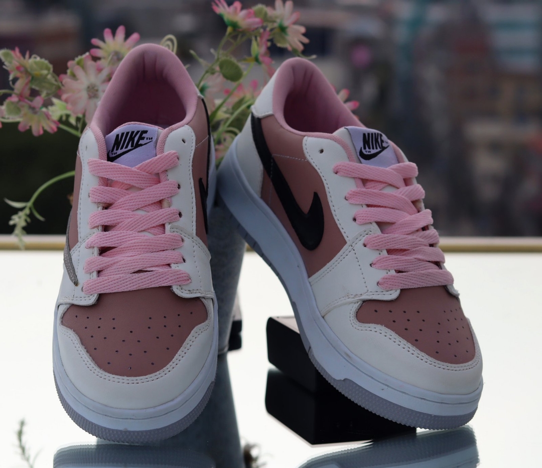 New Korean Version Students Breathable Casual Sneakers Women Comfortable Soft Bottom Platform Shoes 1