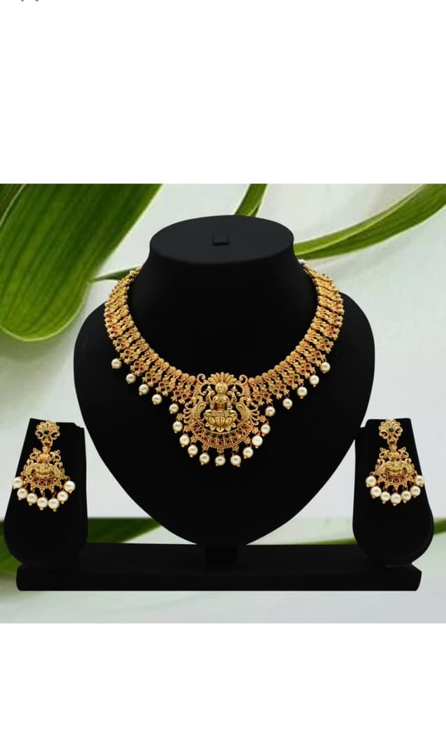 Temple Jewellery Set