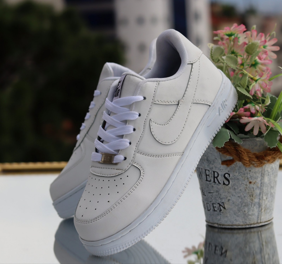 New Korean Version Students Breathable Casual Sneakers Women Comfortable Soft Bottom Platform Shoes 1