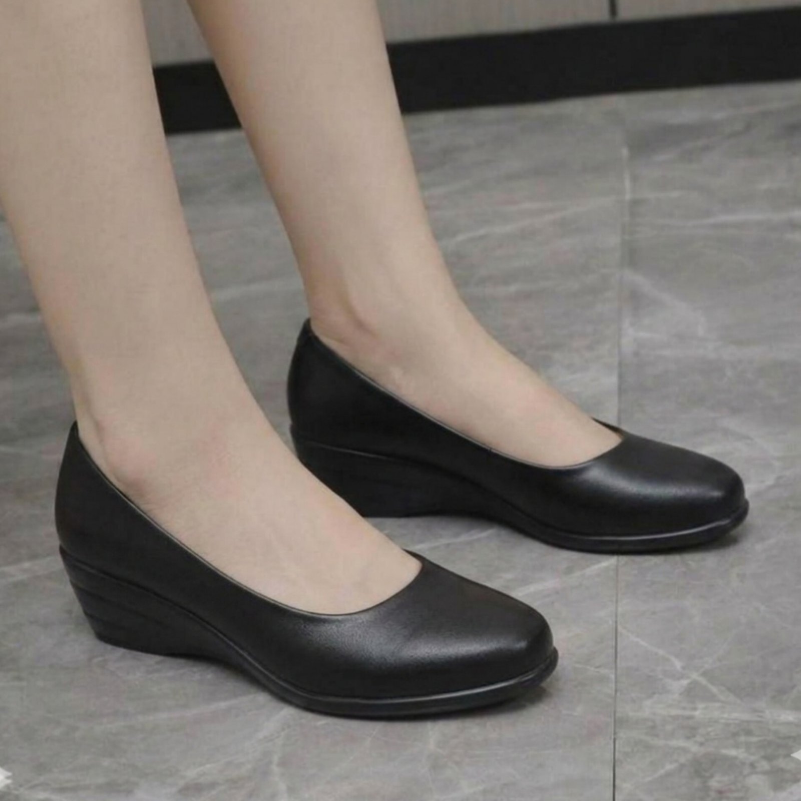 Premium Covered-Toe Platform Wedge Heel Pumps for Women – Elegant, Comfortable & Modern Style 1