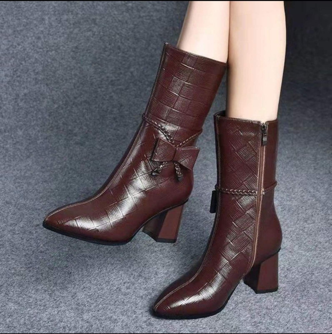 2024 Luxury Women Autumn Winter Genuine Leather Short Boots Round Toe High Heels Zipper Ankle Boots Ladies Ethnic Style V615 1