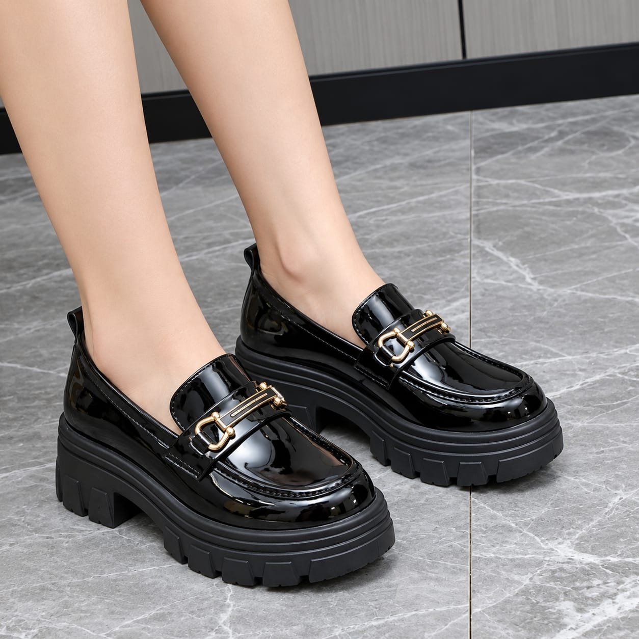 Elegant Comfort Women’s Black Loafers – Stylish Slip-On Casual Shoes 1