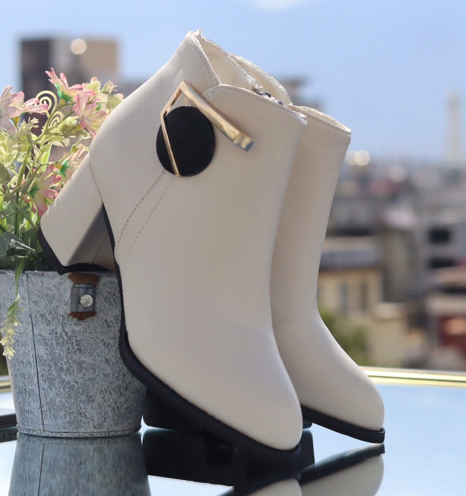Luxora 2025 Elegant Women’s Leather Ankle Boots – Graceful Winter Heels with English Luxe Charm 1