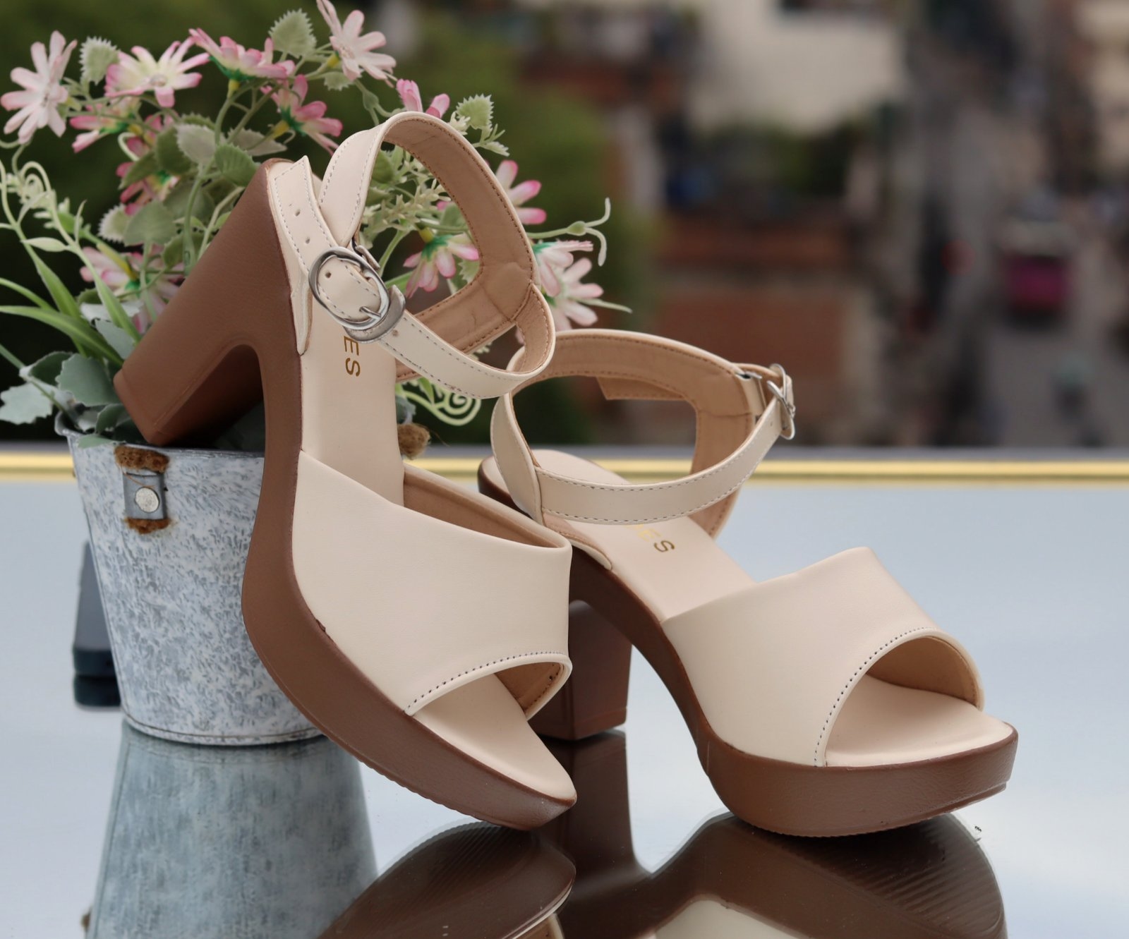 Elegant Luxury Block Heel Women's Sandals – Premium Open-Toe Design with Adjustable Ankle Strap & Cushioned Sole 1