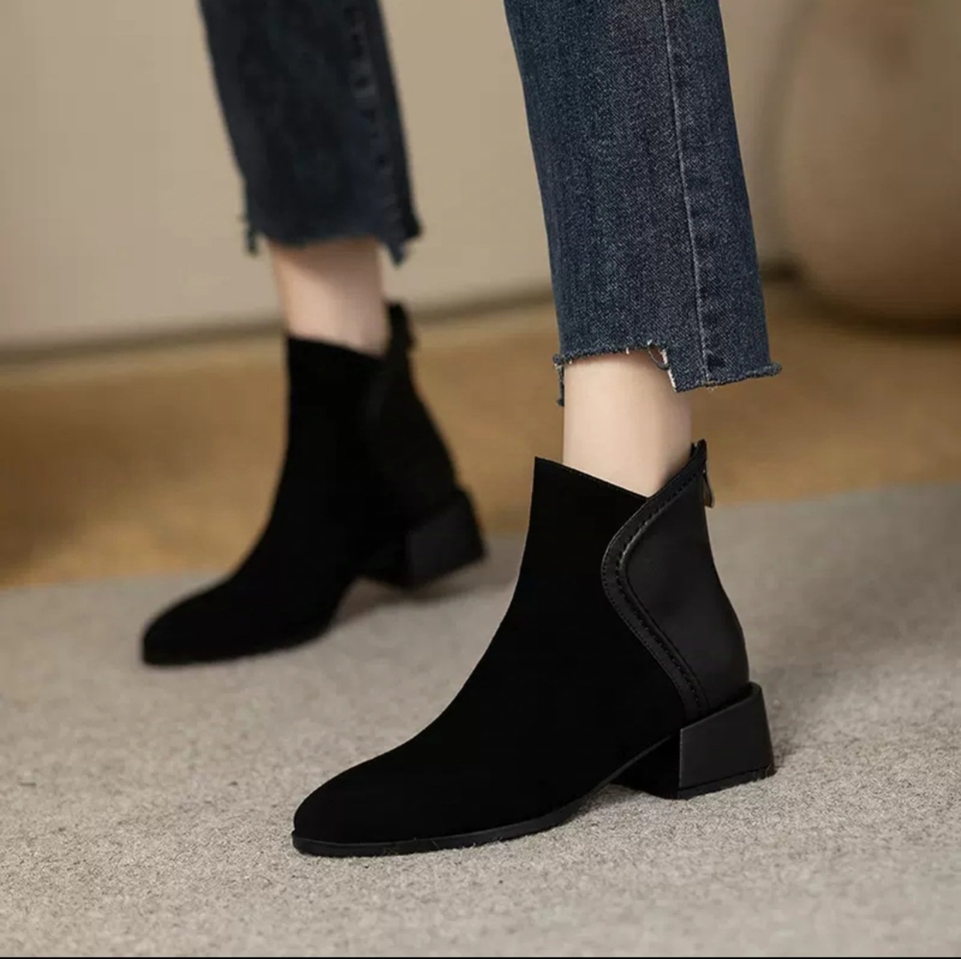 Korean Fashion Luxury 2024 Winter Women Elegant Genuine Leather Comfortable Ladies Ankle Heel Zipper Trademark Boots 1