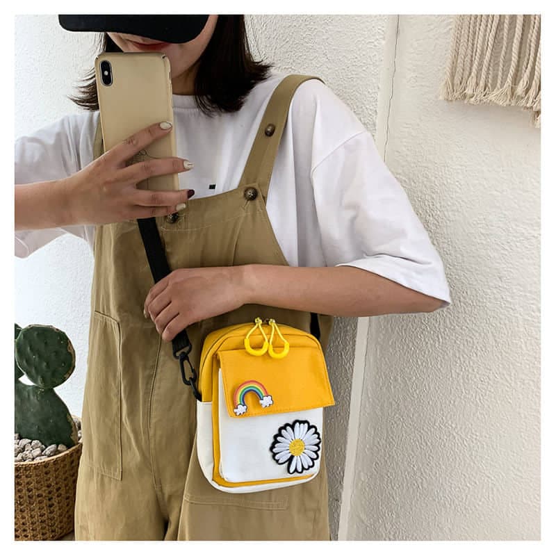 Canvas tote Bag 2020 New Small Daisy Canvas Bag Wild Shoulder Messenger Bag Fashion Student Small Bag Tide 7