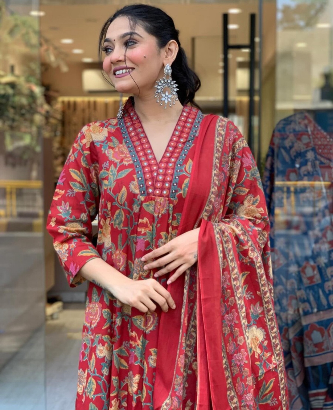 Printed Kurta, Palazzo & Dupatta Set Mehroon color 3
