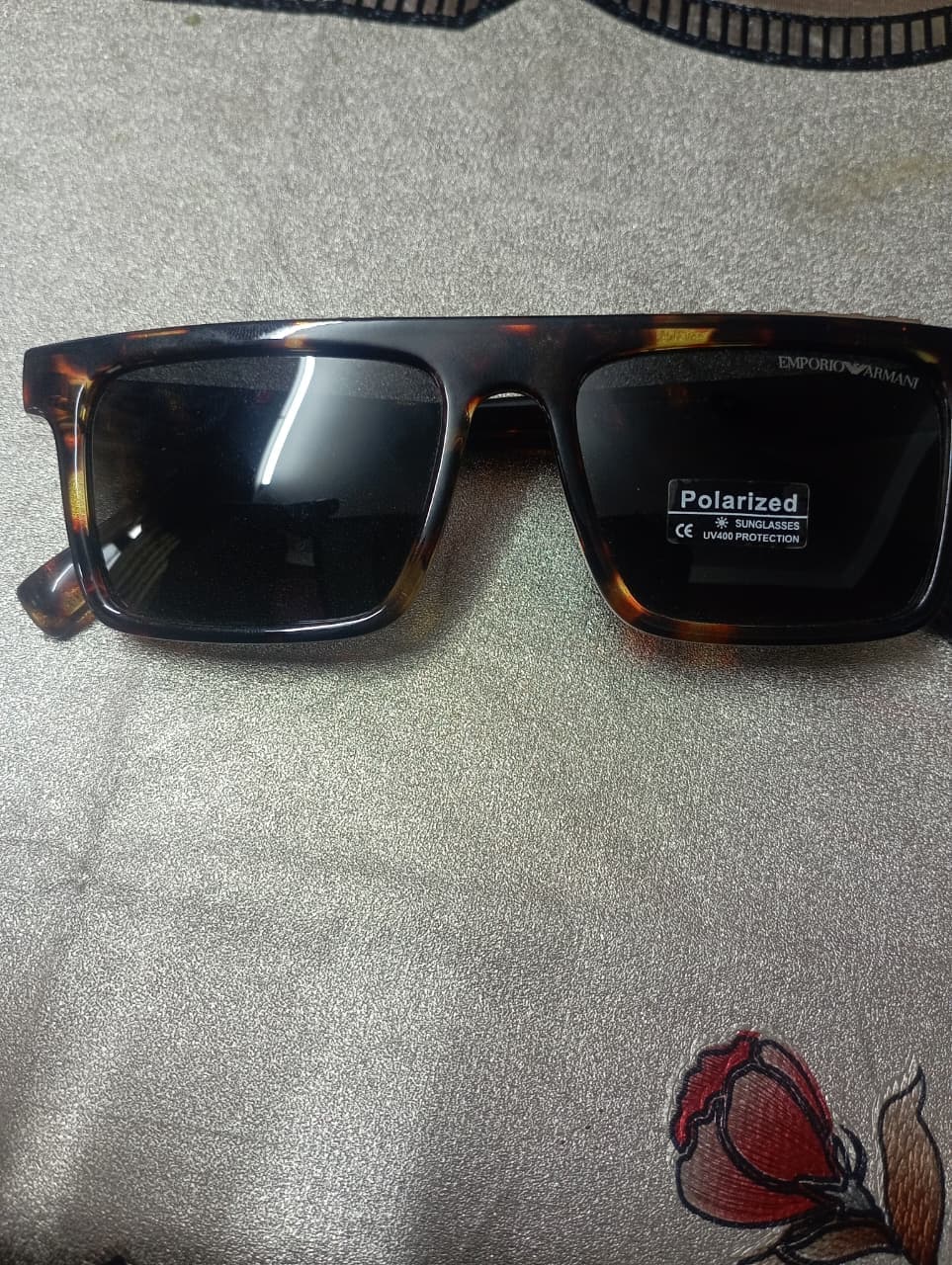 Printed women sunglasses